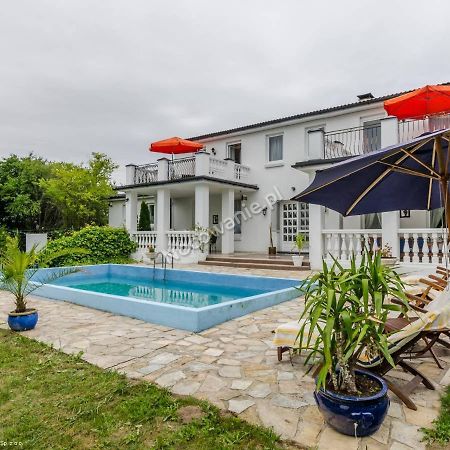 Villa Tara Ustka Exterior photo